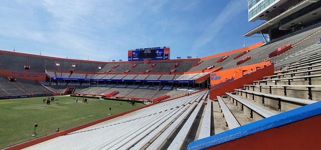 通过教育提 通过教育提